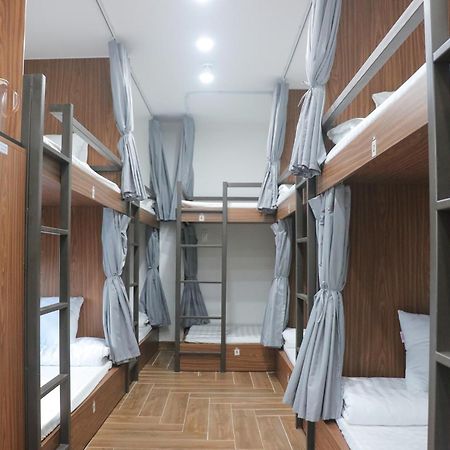 La Nha Homestay Хюе Екстер'єр фото